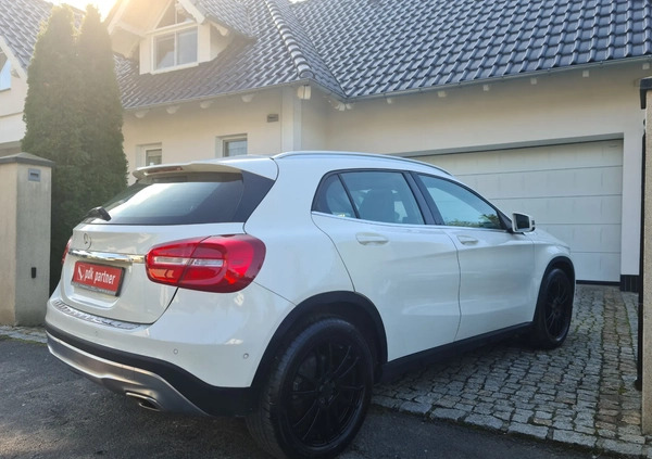 Mercedes-Benz GLA cena 83999 przebieg: 65000, rok produkcji 2016 z Szczebrzeszyn małe 667